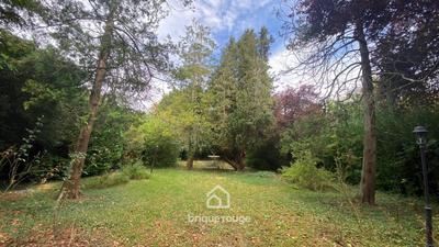 Maison bourgeoise - 238 m² - 7 pièces