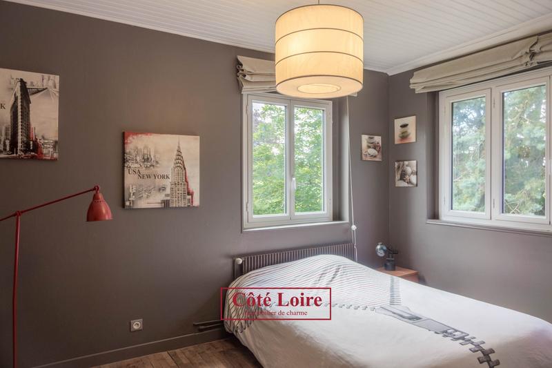 Maison ancienne - 261 m² - 8 pièces