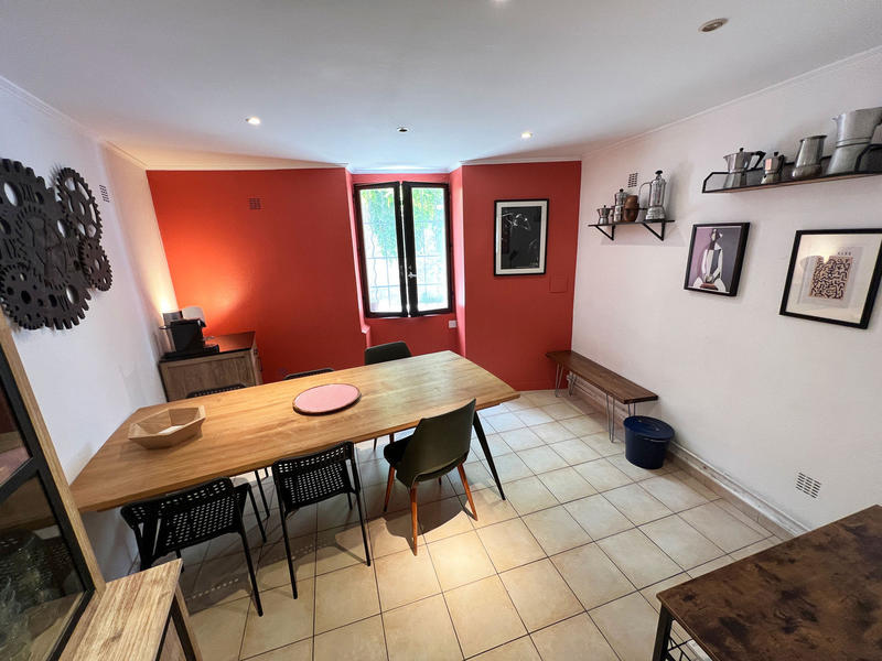 Maison - 80 m² - 5 pièces