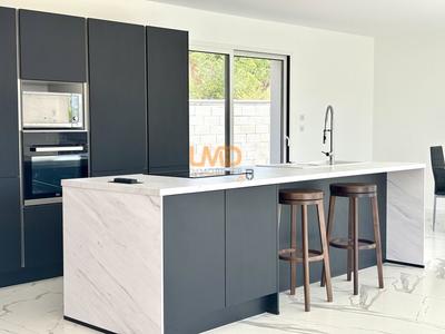 Maison - 133 m² - 4 pièces