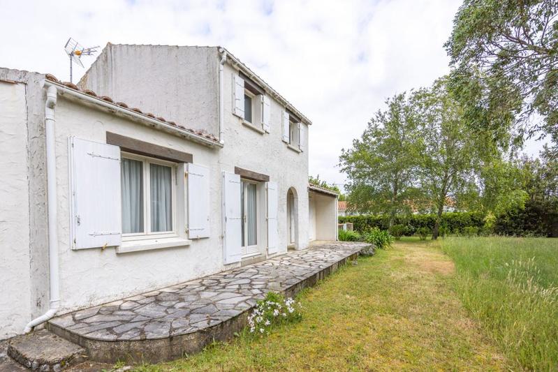 Propriété - 115 m² - 5 pièces