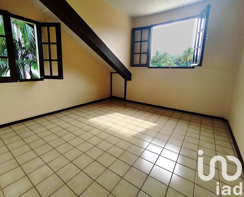 Maison - 174 m² - 8 pièces