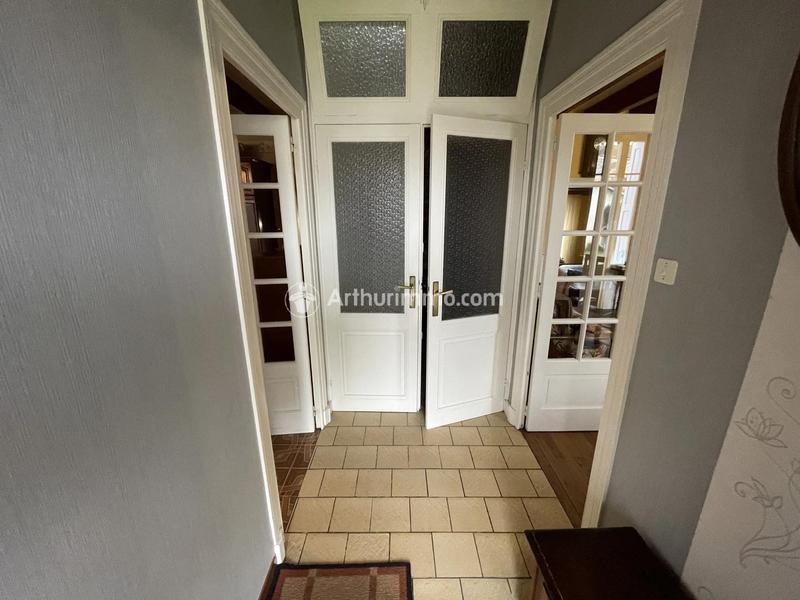 Maison - 117 m² - 12 pièces