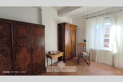 Maison - 240 m² - 6 pièces