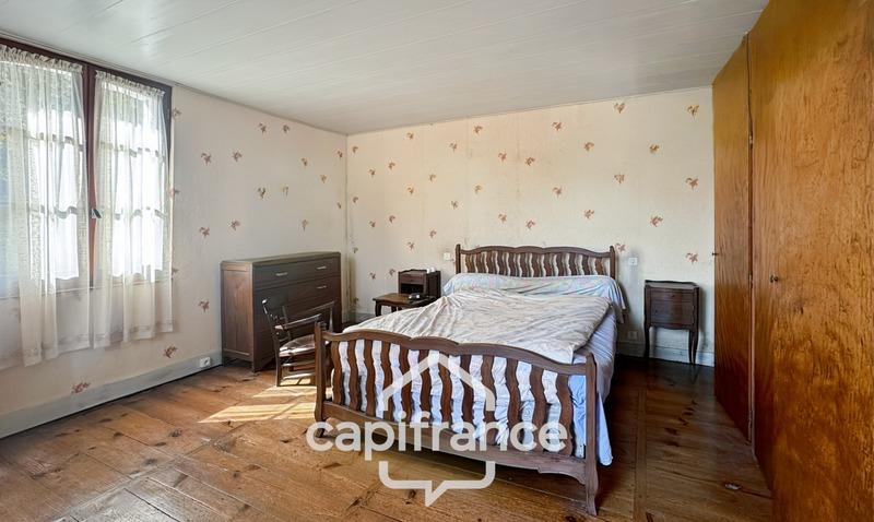 Maison - 201 m² - 8 pièces