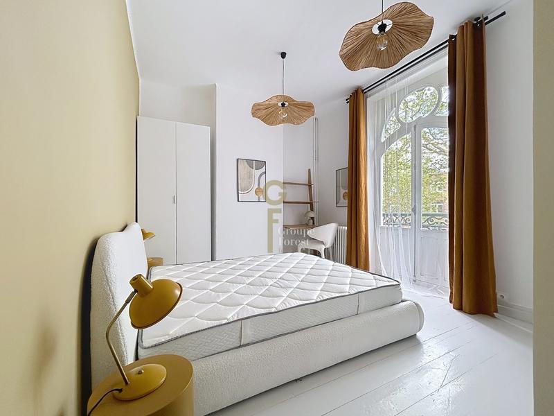 Maison - 252 m² - 9 pièces