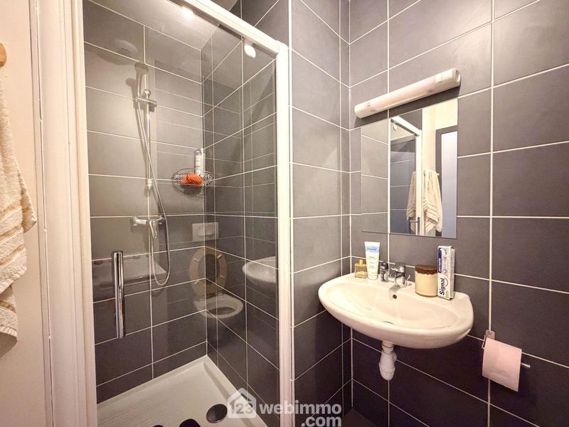 Immeuble - 154 m² - 5 pièces