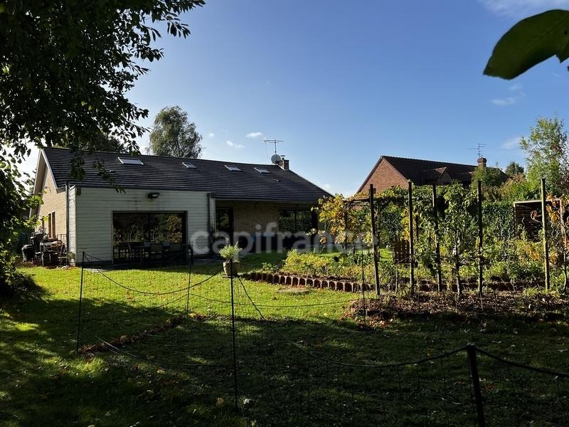 Maison - 166 m² - 8 pièces