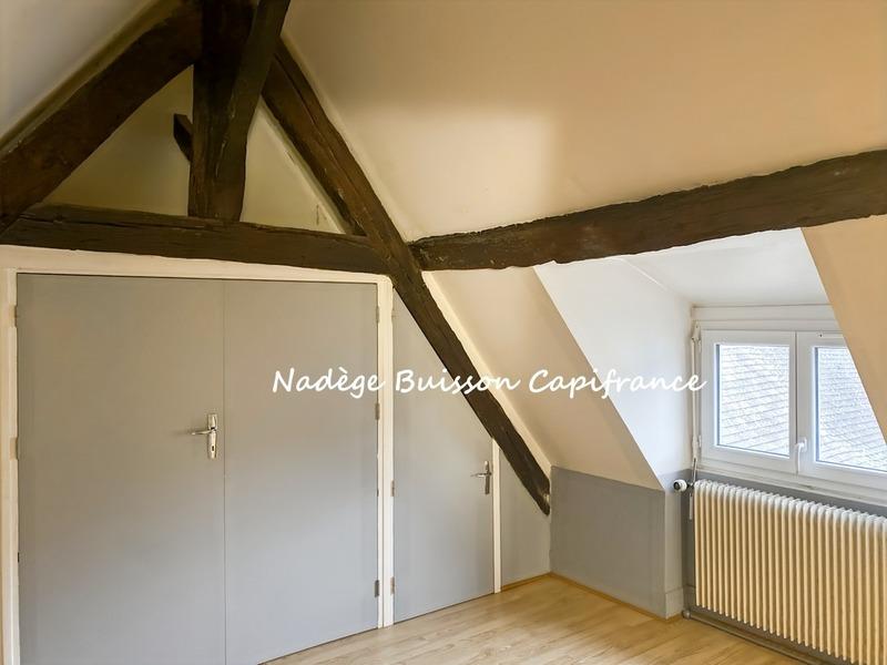 Immeuble - 70 m² - 4 pièces