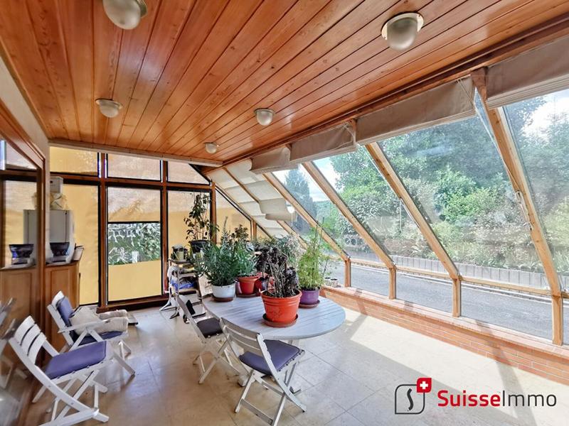 Pavillon - 261 m² - 11 pièces