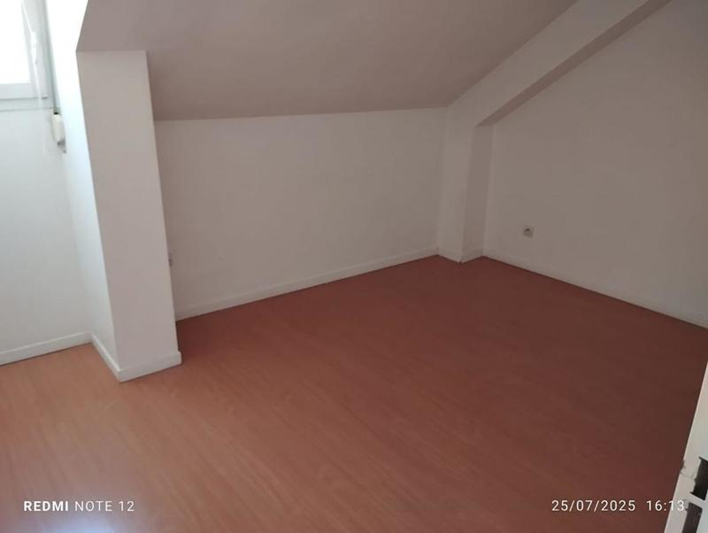 Appartement - 65 m² - 5 pièces