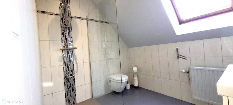 Maison - 185 m² - 7 pièces