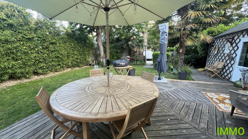 Maison de ville - 194 m² - 8 pièces