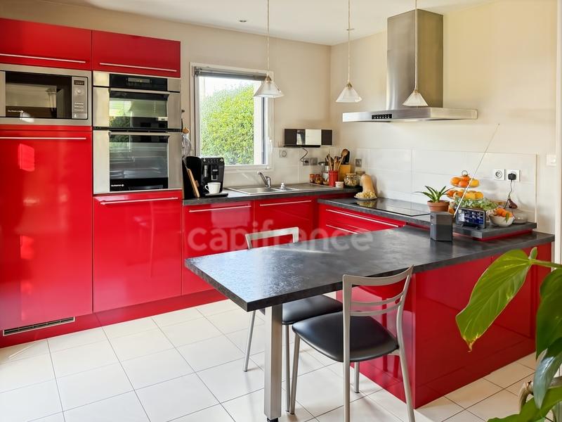 Maison - 107 m² - 5 pièces