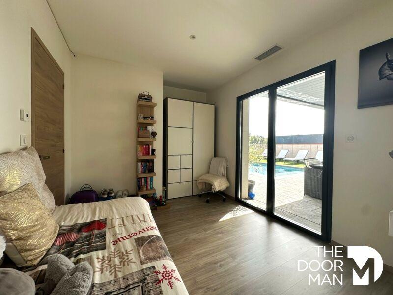 Villa - 146 m² - 6 pièces