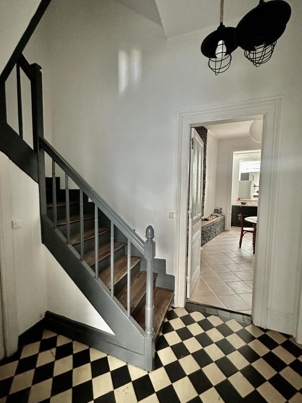 Maison - 140 m² - 6 pièces