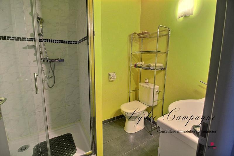 Propriété - 156 m² - 6 pièces