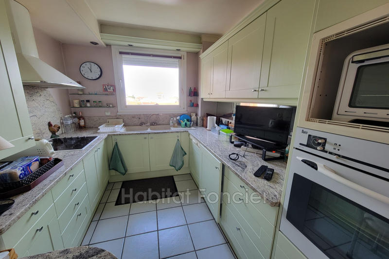 Appartement - 82 m² - 3 pièces