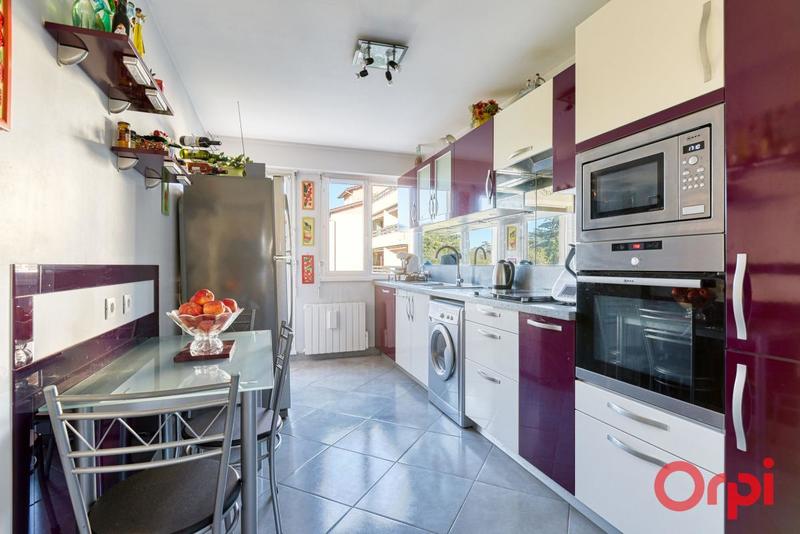 Appartement - 78 m² - 3 pièces