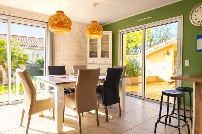 Maison - 90 m² - 4 pièces