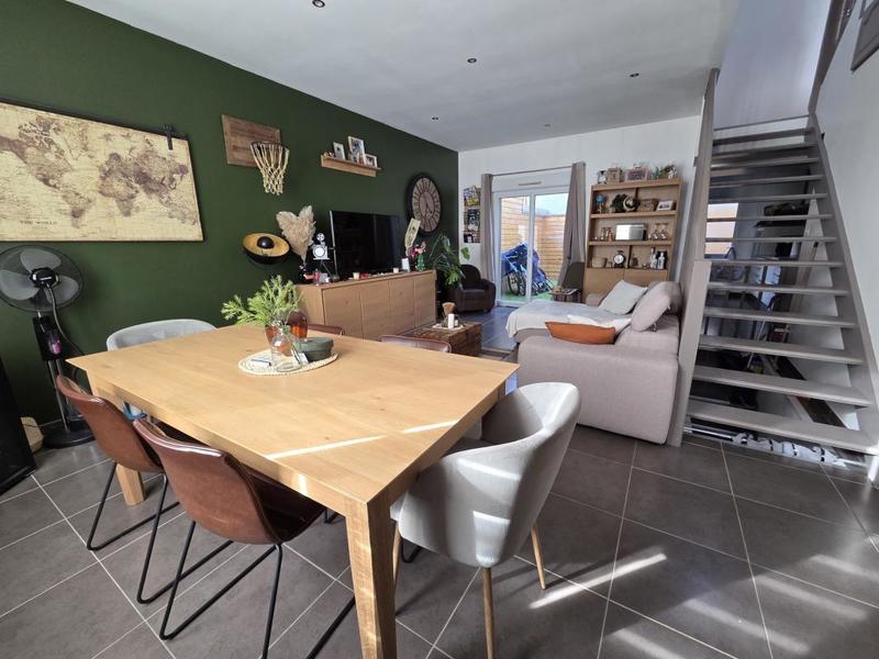 Maison de ville - 92 m² - 5 pièces