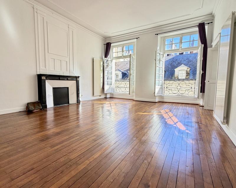 Appartement - 115 m² - 3 pièces