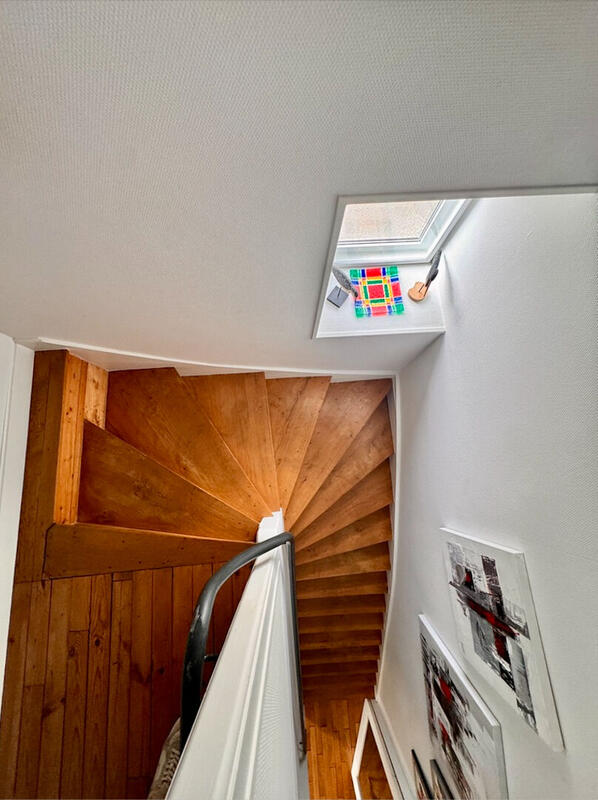 Maison - 171 m² - 7 pièces