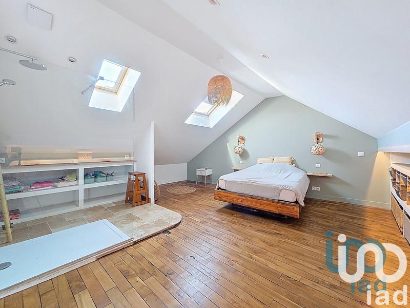 Maison - 159 m² - 7 pièces