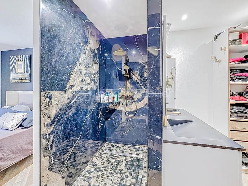 Villa - 190 m² - 7 pièces