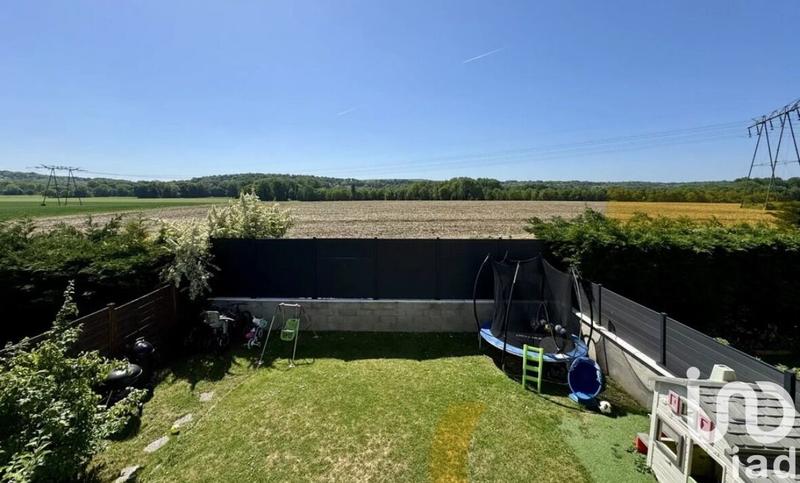 Maison - 99 m² - 5 pièces