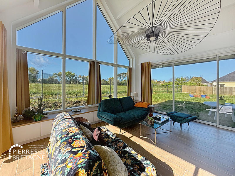 Maison - 190 m² - 8 pièces