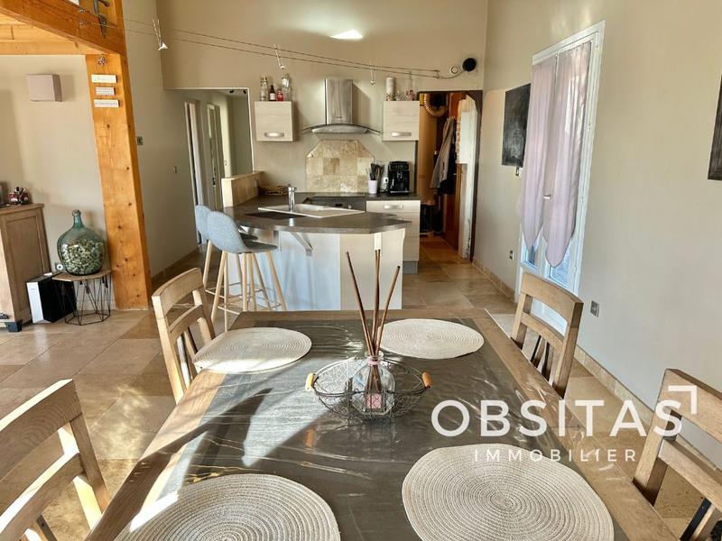 Maison - 104 m² - 5 pièces