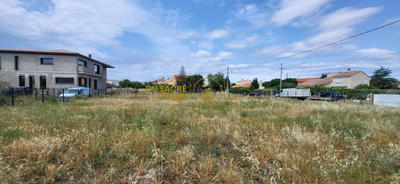 Terrain - 745 m²