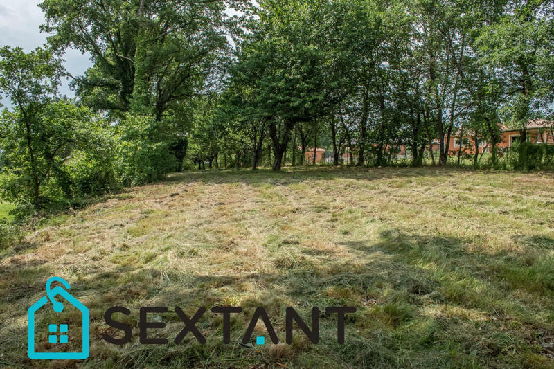 Terrain - 1 385 m²