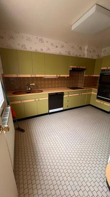 Maison - 275 m² - 6 pièces