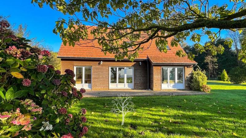 Maison - 133 m² - 6 pièces