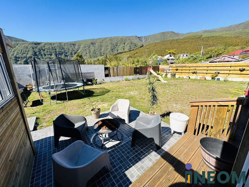 Maison - 161 m² - 7 pièces