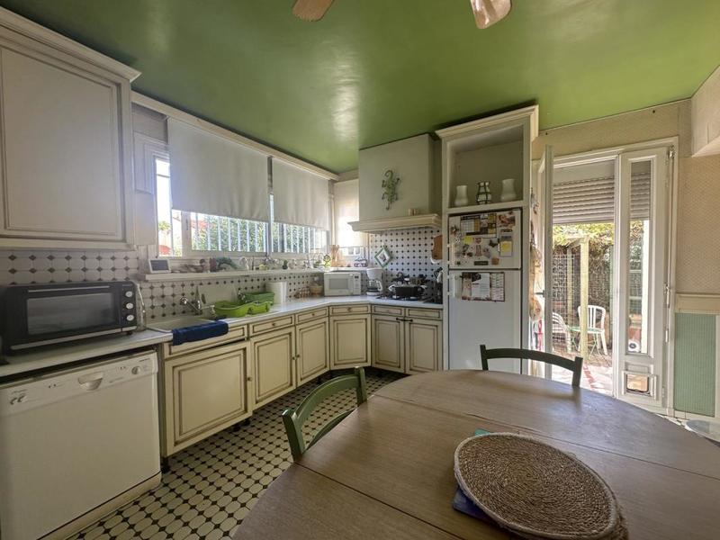 Maison - 185 m² - 6 pièces