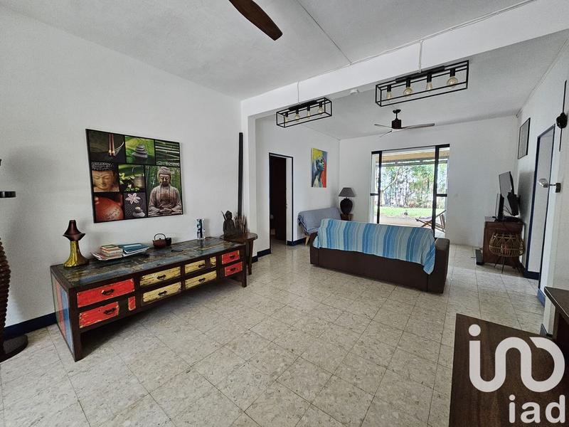 Maison - 264 m² - 11 pièces