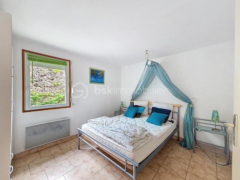 Maison - 135 m² - 8 pièces