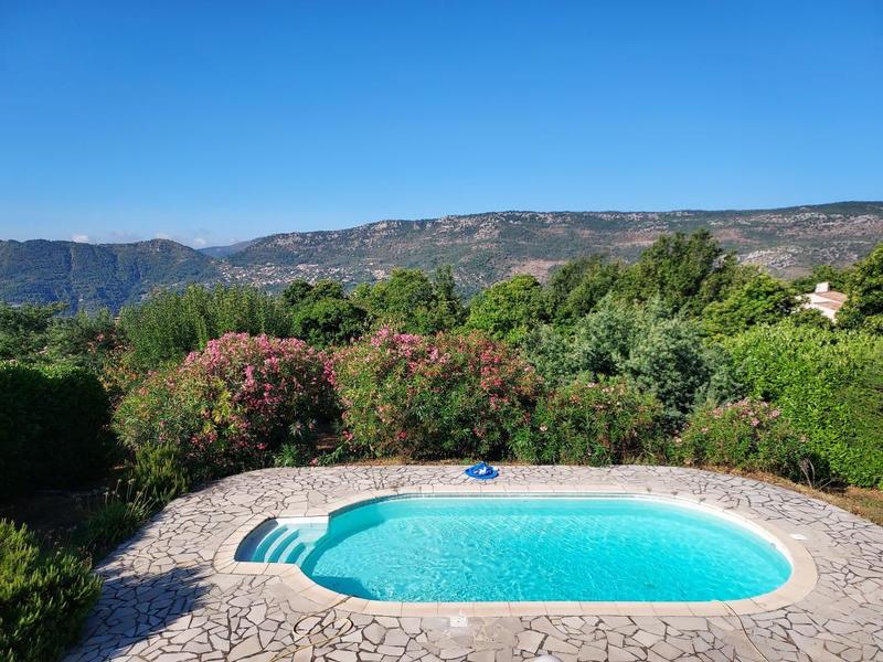 Villa - 145 m² - 6 pièces