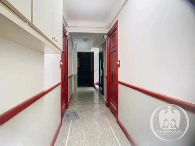 Studio - 25 m² - 1 pièce