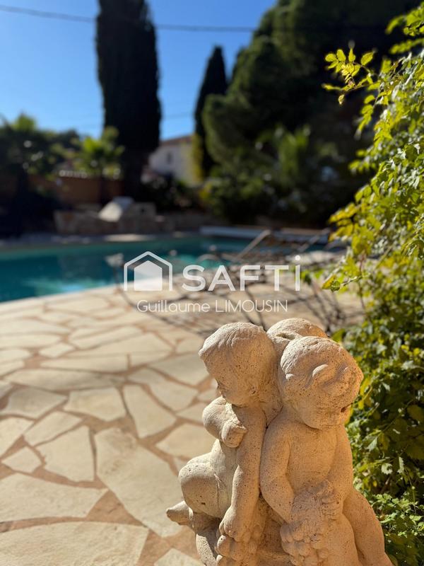 Maison - 205 m² - 6 pièces