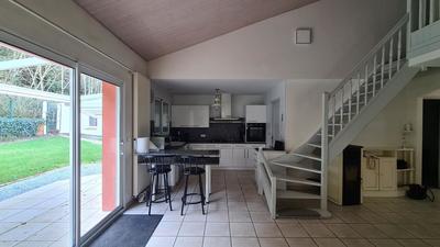 Maison - 128 m² - 5 pièces