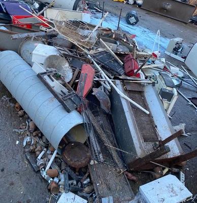 Dèbarrasse ferraille