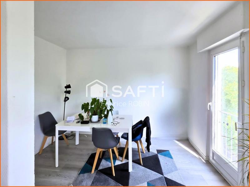 Appartement - 75 m² - 4 pièces