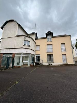 Studio - 28 m² - 1 pièce