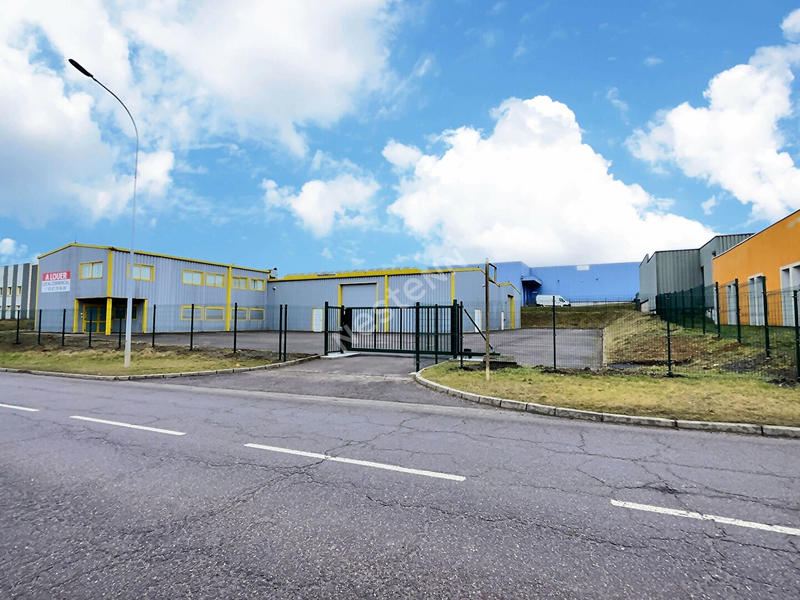 Local d'activité / Entrepôt - 1 250 m²