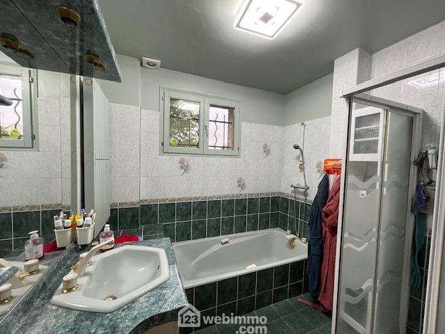 Maison - 129 m² - 5 pièces