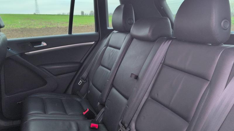 Volkswagen Tiguan 2.0 Tsi 4Motion 200 Dsg7 R-Line - Automatique Toit ouvrant